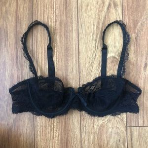 Black lace Victoria’s Secret bra